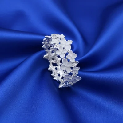 Painted Flower Elastic Bracelet BD – Gold Alloy - Elastic Bangle - AmarXpress