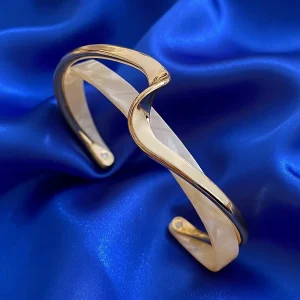 Women's Luxury Twisted Cuff Bracelet – 14K Gold Cuff Bracelet BD - AmarXpress