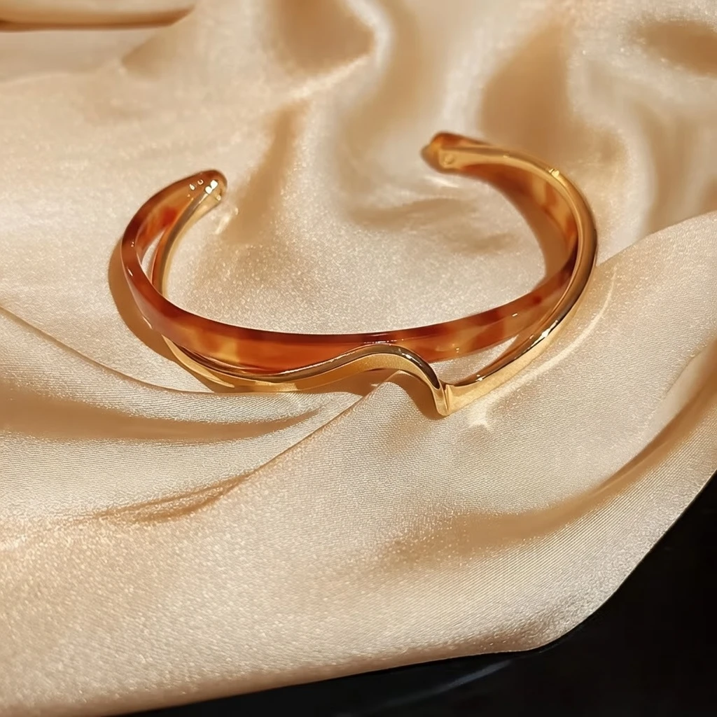 Women's Luxury Twisted Cuff Bracelet – 14K Gold Cuff Bracelet BD - AmarXpress