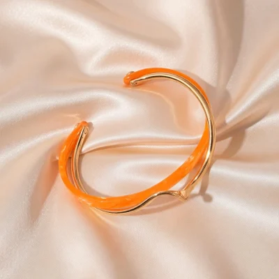 Women's Luxury Twisted Cuff Bracelet – 14K Gold Cuff Bracelet BD - AmarXpress