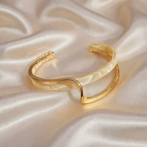 Women's Luxury Twisted Cuff Bracelet – 14K Gold Cuff Bracelet BD - AmarXpress
