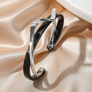 Women's Luxury Twisted Cuff Bracelet – 14K Gold Cuff Bracelet BD - AmarXpress